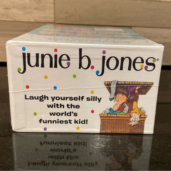 BNWT Junie B. Jones 1st Collection Book Plus Extra Puzzle Book Set NEVER OPENED - Picture 6 of 7